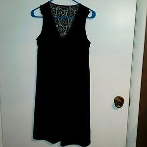 Sleeveless dress